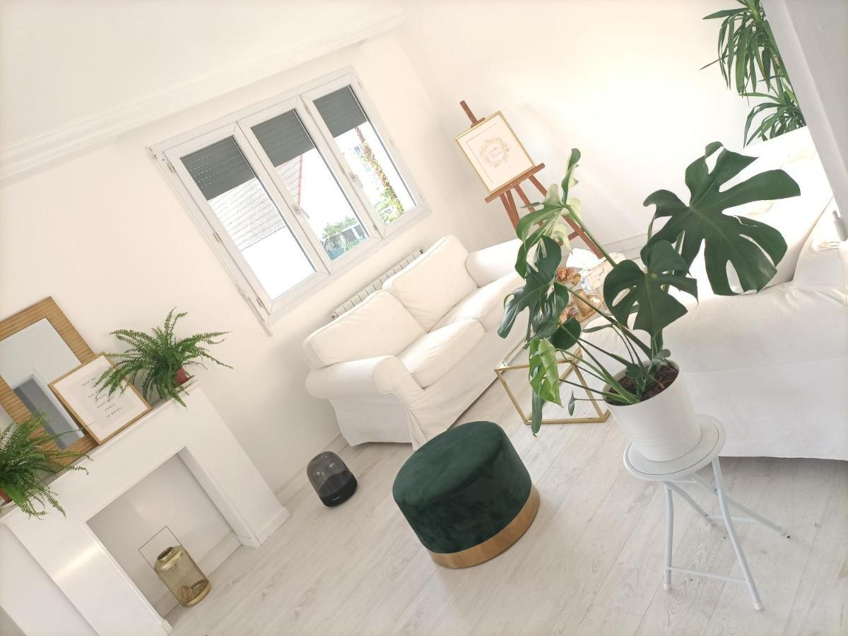 Guibert Home - Appartement Spacieux A 20 Min De Paris ヴィルヌーヴ・ル・ロワ エクステリア 写真