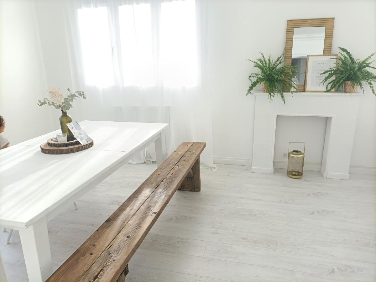 Guibert Home - Appartement Spacieux A 20 Min De Paris ヴィルヌーヴ・ル・ロワ エクステリア 写真